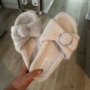 Sherpa Rhinestone Slippers Size M 7/8